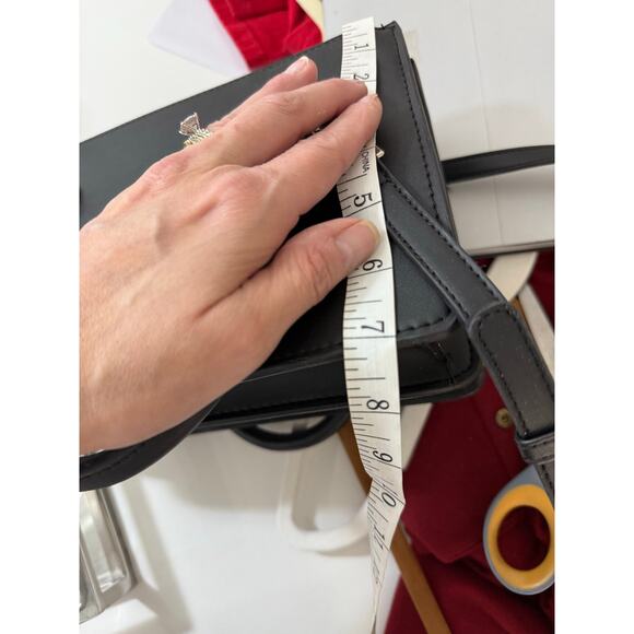 Beautiful NWTs Steve Madden Purse - Picture 10 of 13